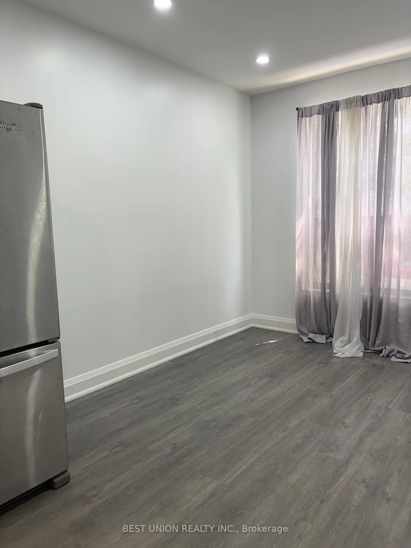 Photo 6 of Unit unit 1, 420 Queen Street W, Toronto, Kensington-Chinatown — HOMEH
