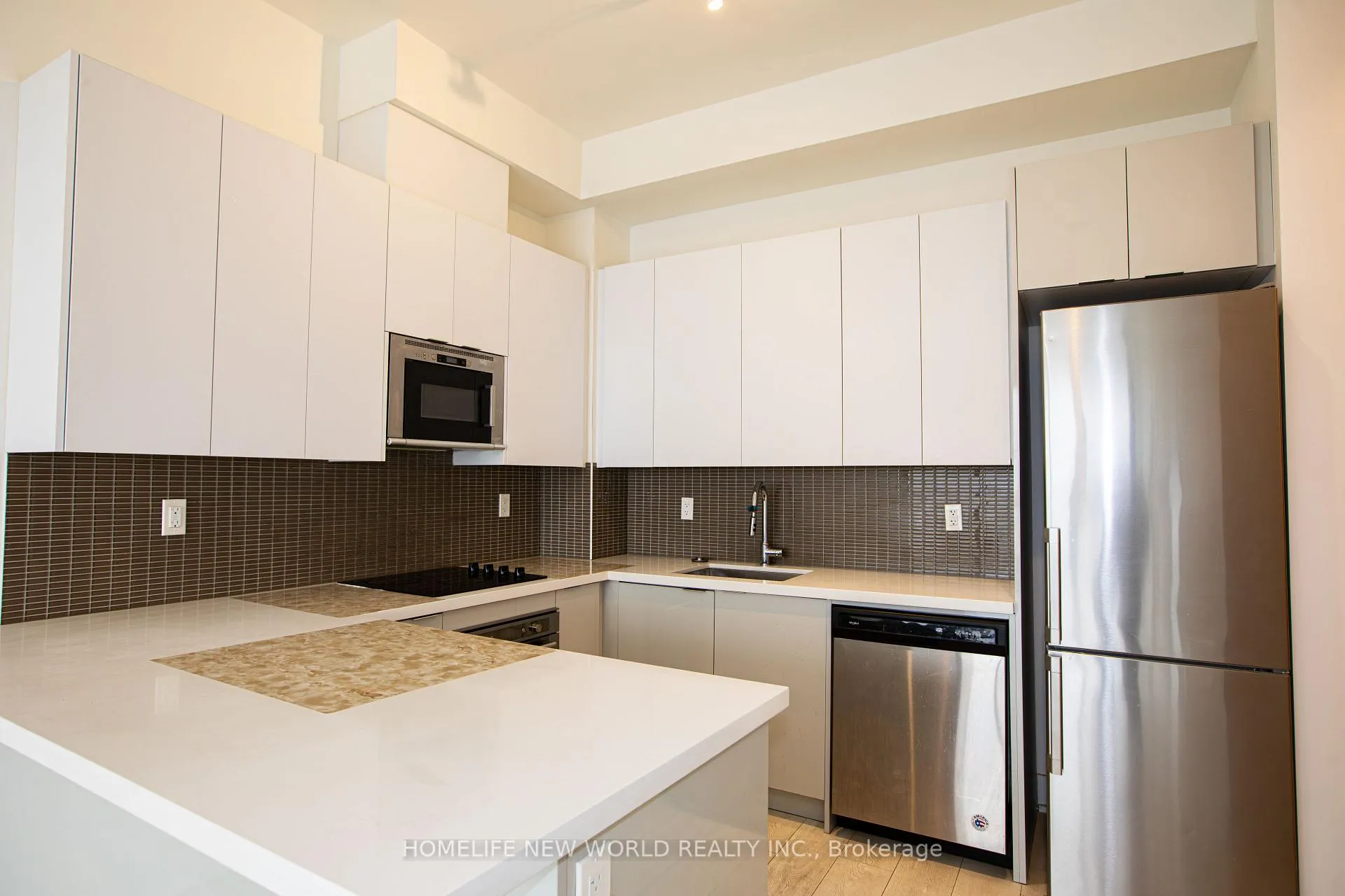 Photo 4 of Unit 527, 2908 Highway 7 Road, Vaughan, Concord — HOMEH