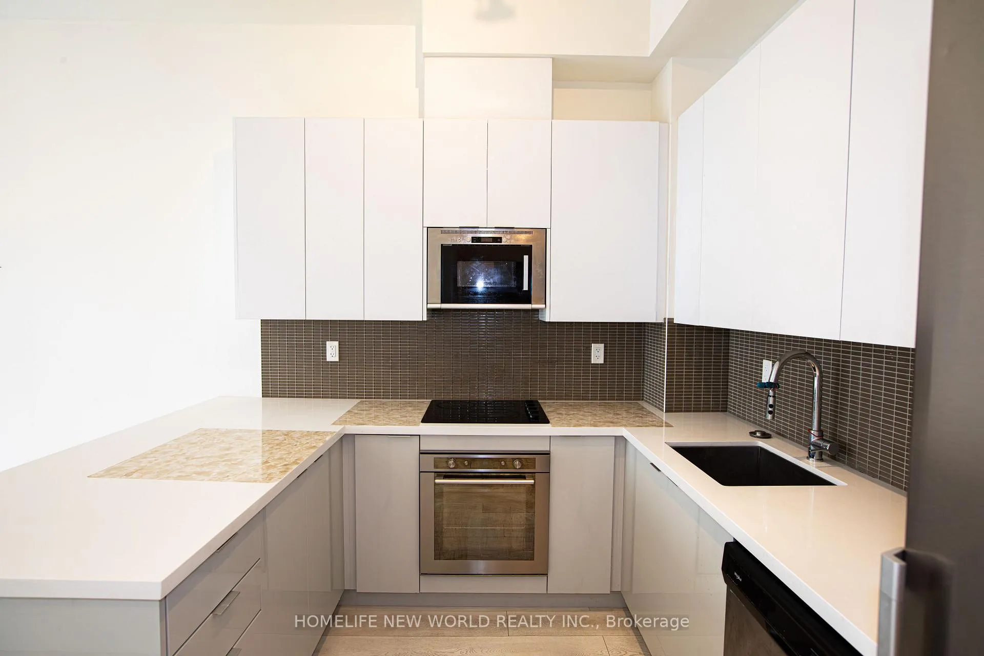 Photo 5 of Unit 527, 2908 Highway 7 Road, Vaughan, Concord — HOMEH