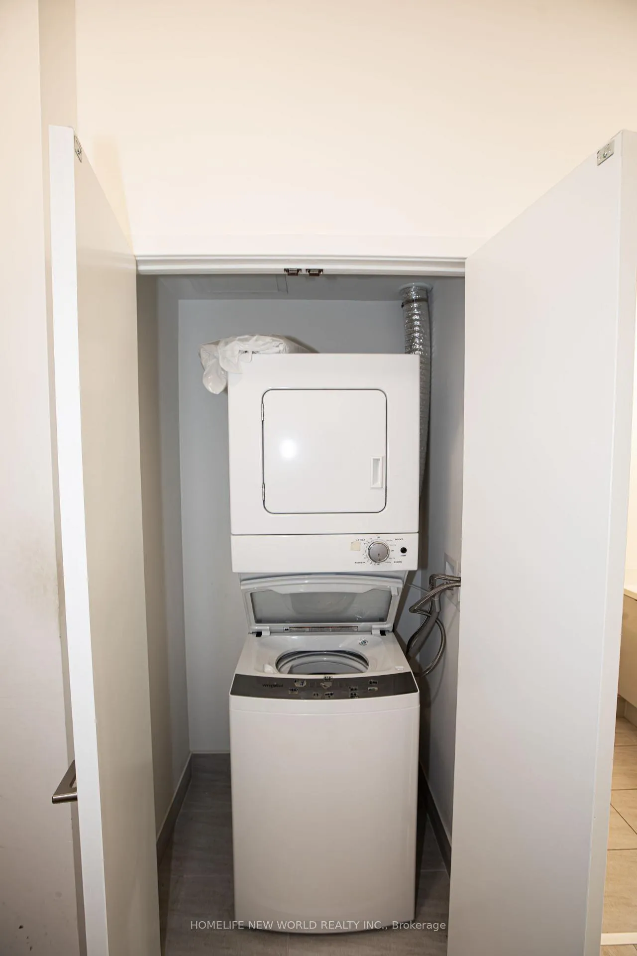 Photo 12 of Unit 527, 2908 Highway 7 Road, Vaughan, Concord — HOMEH