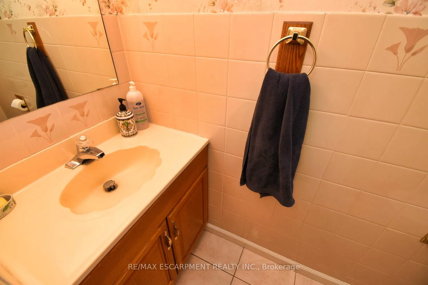 Photo 16 of 54 Ramsden Drive, Hamilton, Rushdale — HOMEH