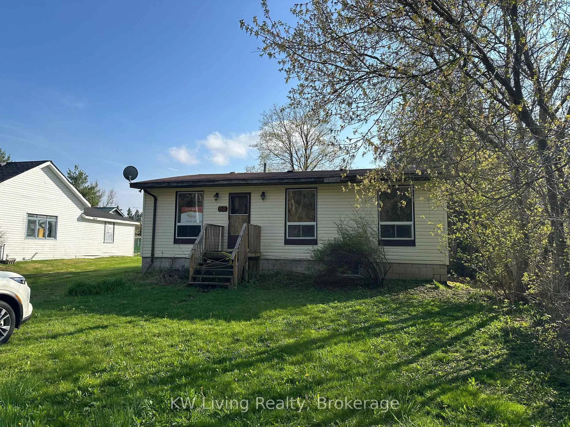 Photo 1 of 50 Cardwell Street, Caledon, Alton — HOMEH