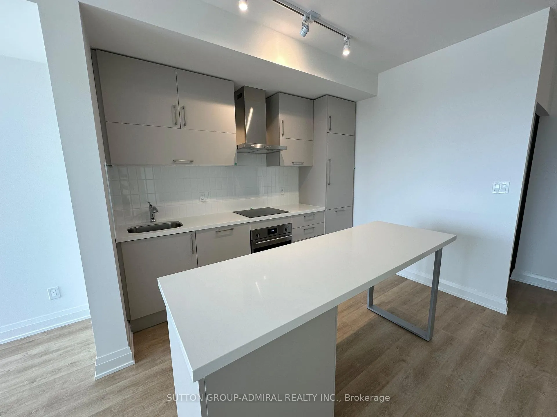 Photo 4 of Unit 2414, 56 Andre De Grasse Street, Markham, Unionville — HOMEH