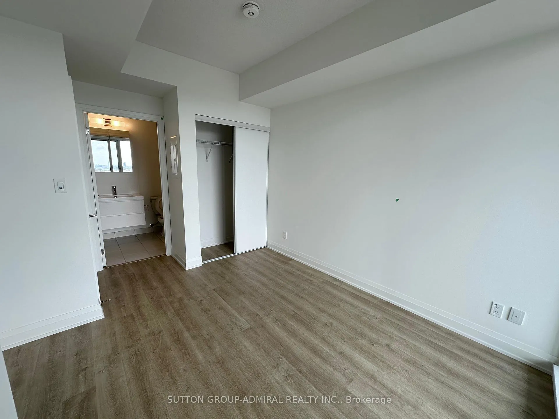 Photo 8 of Unit 2414, 56 Andre De Grasse Street, Markham, Unionville — HOMEH