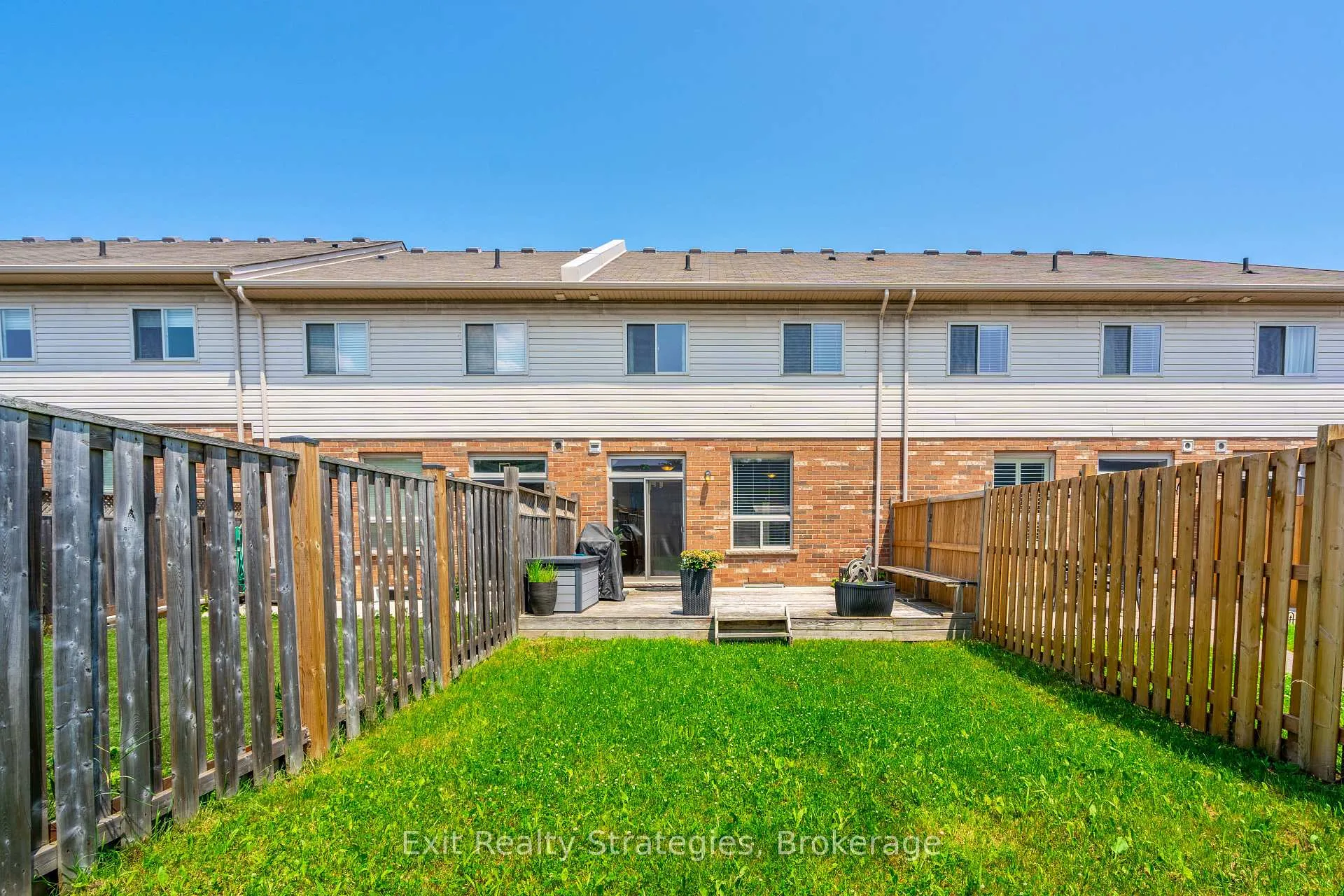 Photo 47 of 15 Marina Point Crescent, Hamilton, Winona — HOMEH