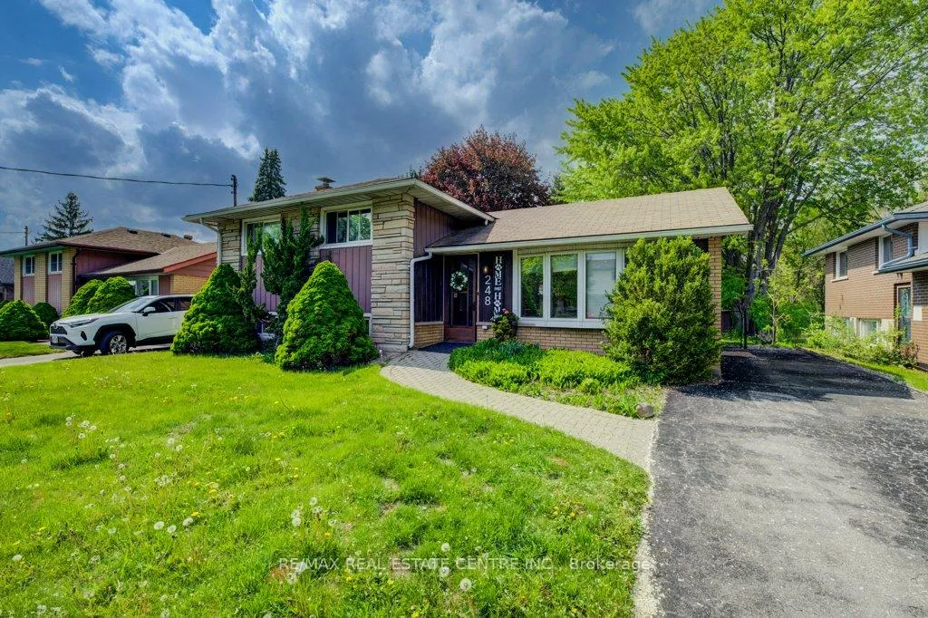 Photo 4 of 248 Fergus Avenue, Kitchener — HOMEH