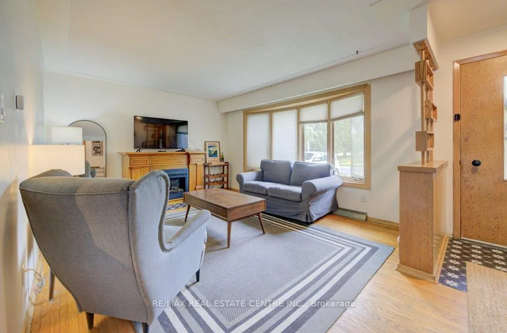 Photo 8 of 248 Fergus Avenue, Kitchener — HOMEH