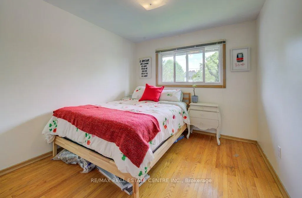 Photo 22 of 248 Fergus Avenue, Kitchener — HOMEH