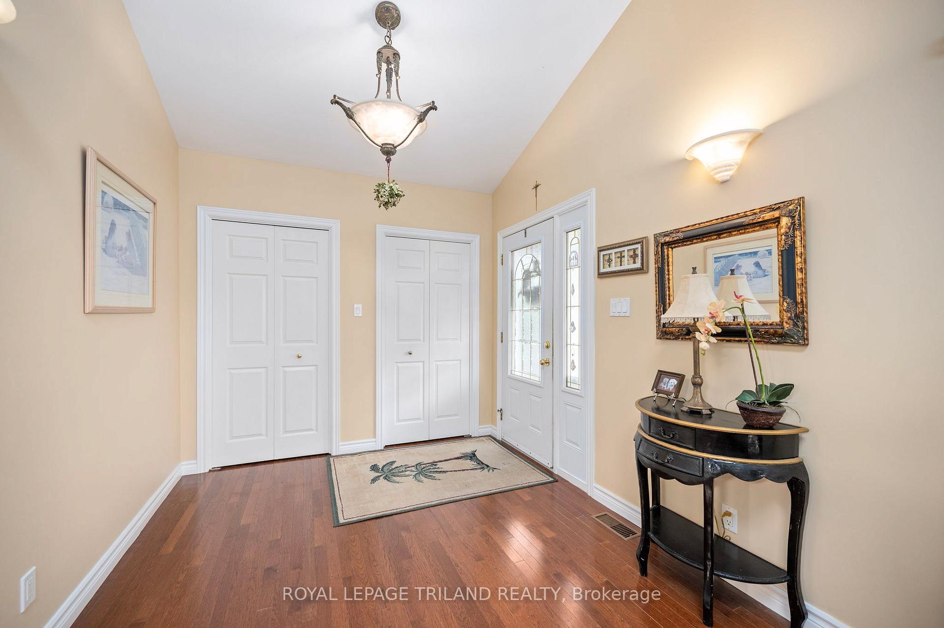 Photo 9 of 186 Charles Street, Central Elgin, Rural Central Elgin — HOMEH
