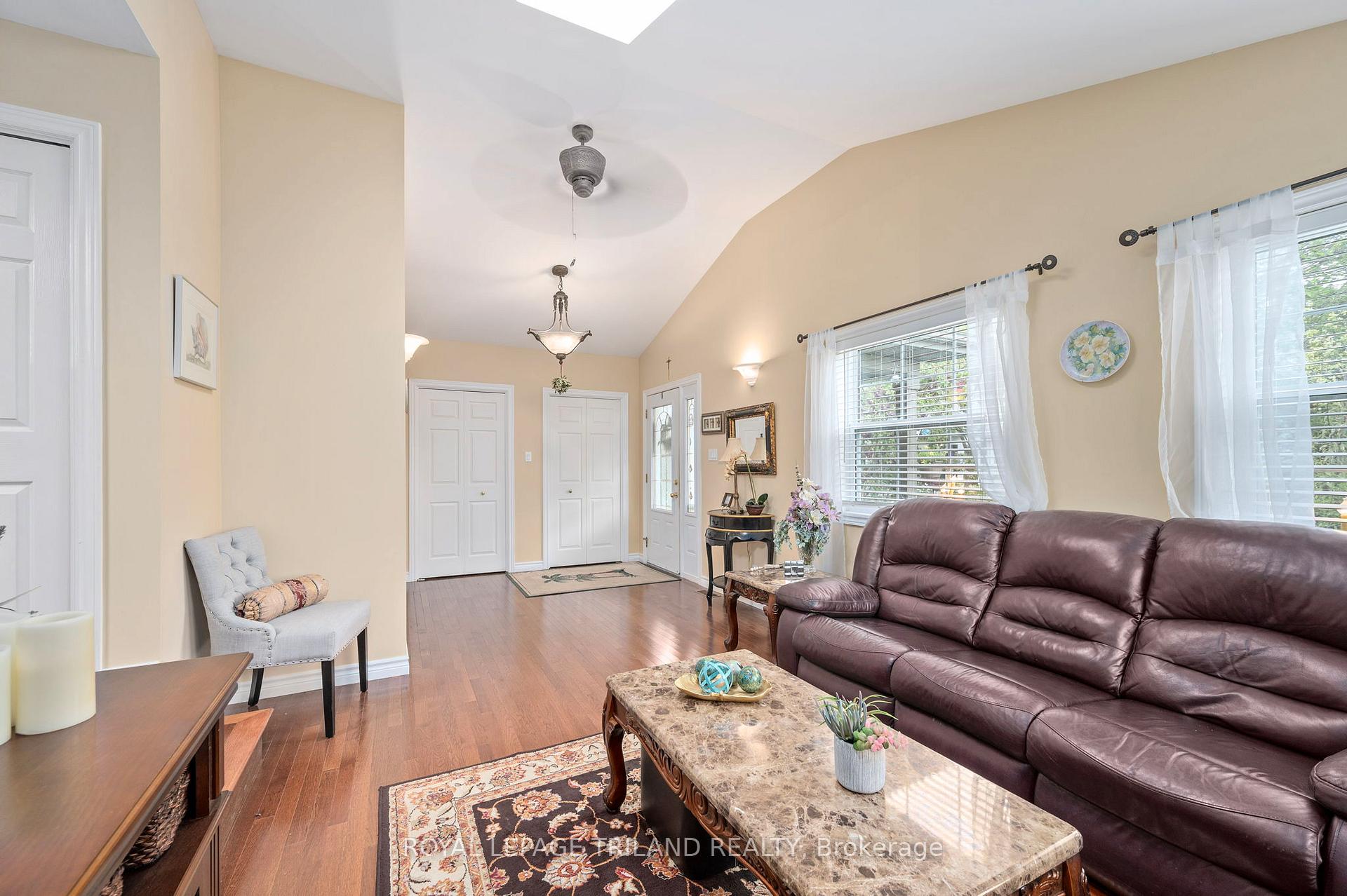 Photo 10 of 186 Charles Street, Central Elgin, Rural Central Elgin — HOMEH