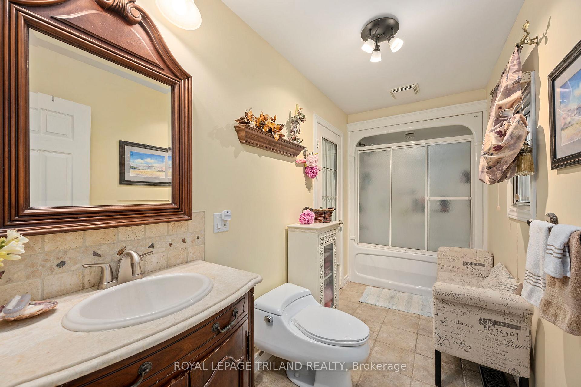 Photo 27 of 186 Charles Street, Central Elgin, Rural Central Elgin — HOMEH