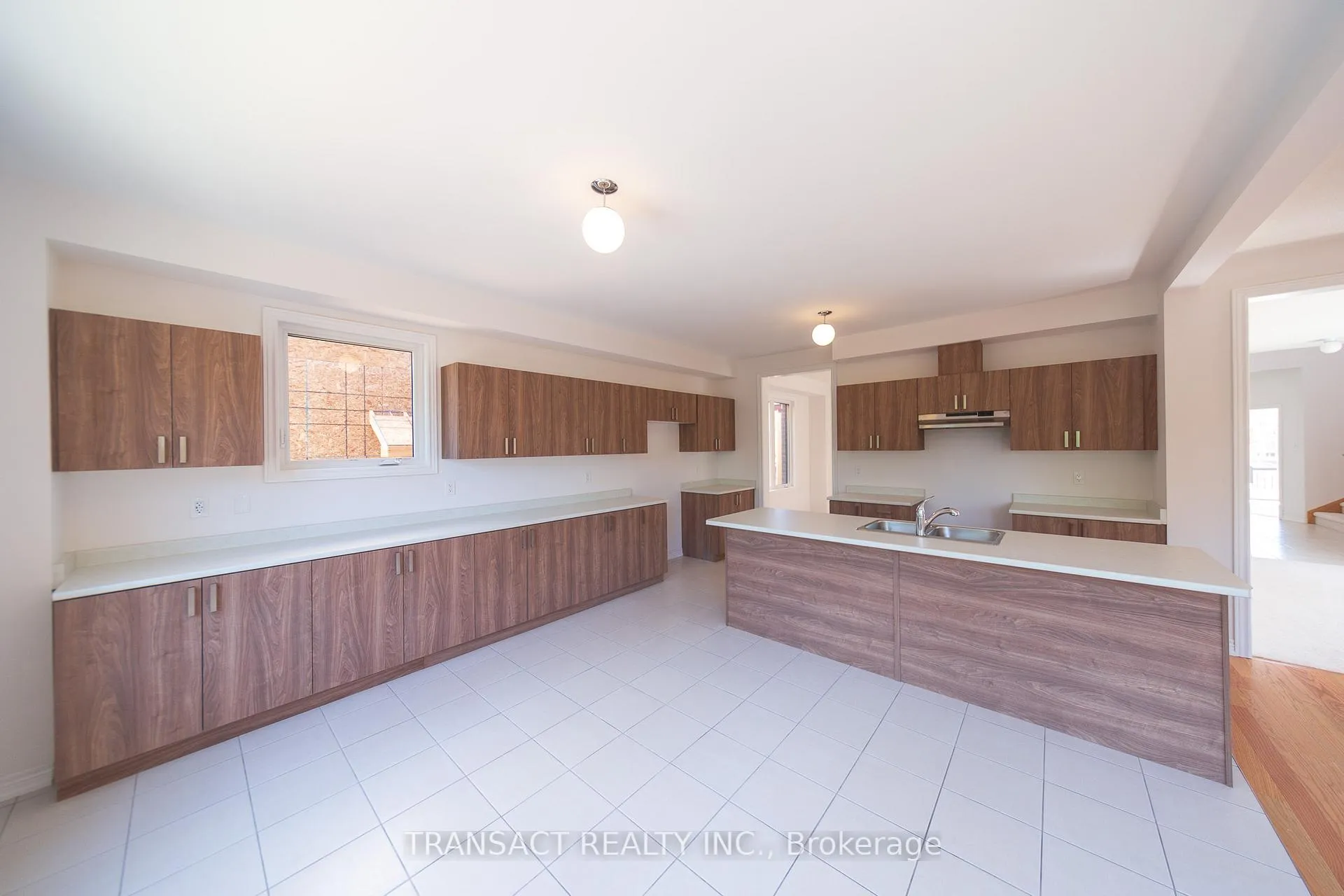 Photo 3 of 22 Baycroft Boulevard, Essa, Angus — HOMEH