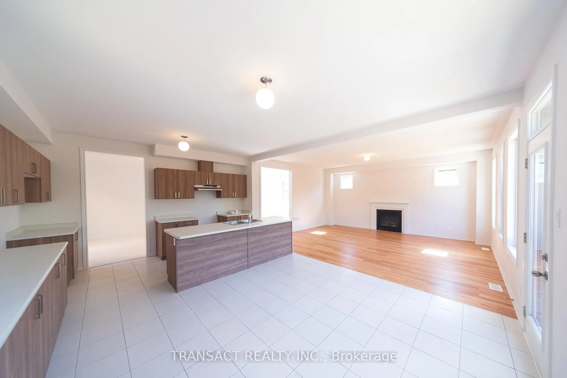 Photo 4 of 22 Baycroft Boulevard, Essa, Angus — HOMEH