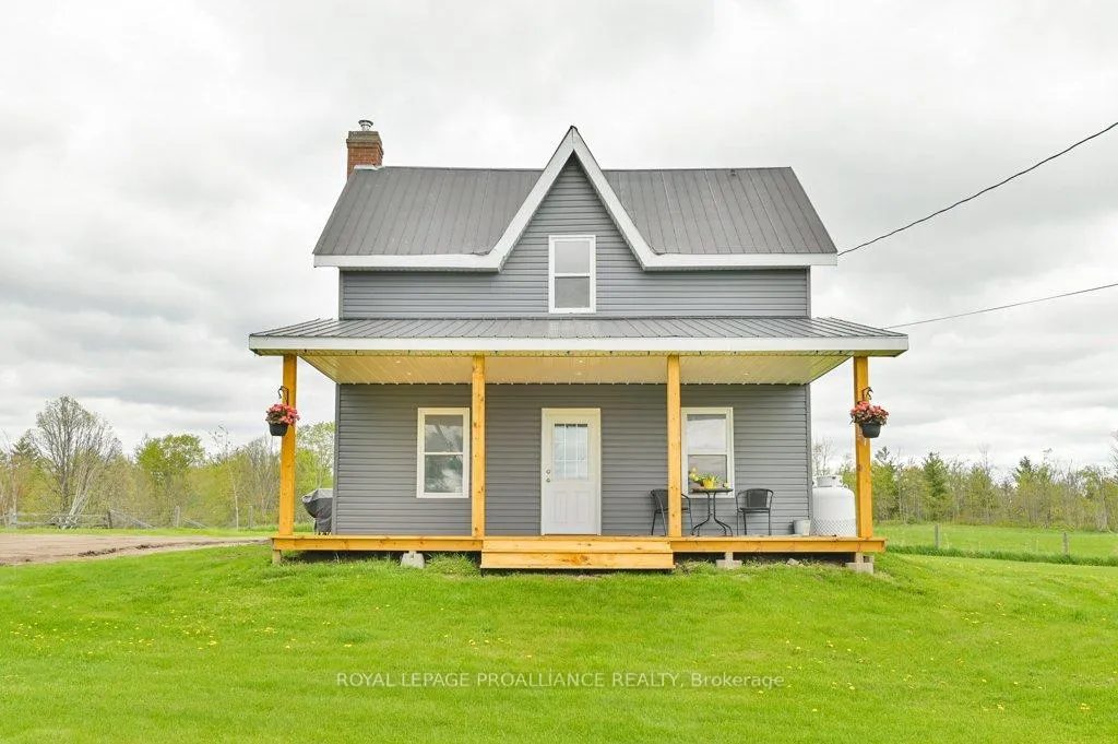 Photo 2 of 878 Barry Road, Madoc — HOMEH