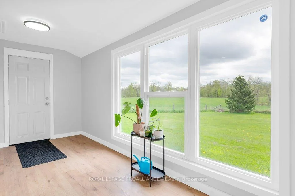 Photo 15 of 878 Barry Road, Madoc — HOMEH