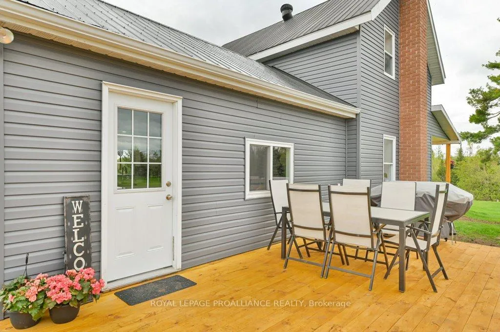 Photo 28 of 878 Barry Road, Madoc — HOMEH