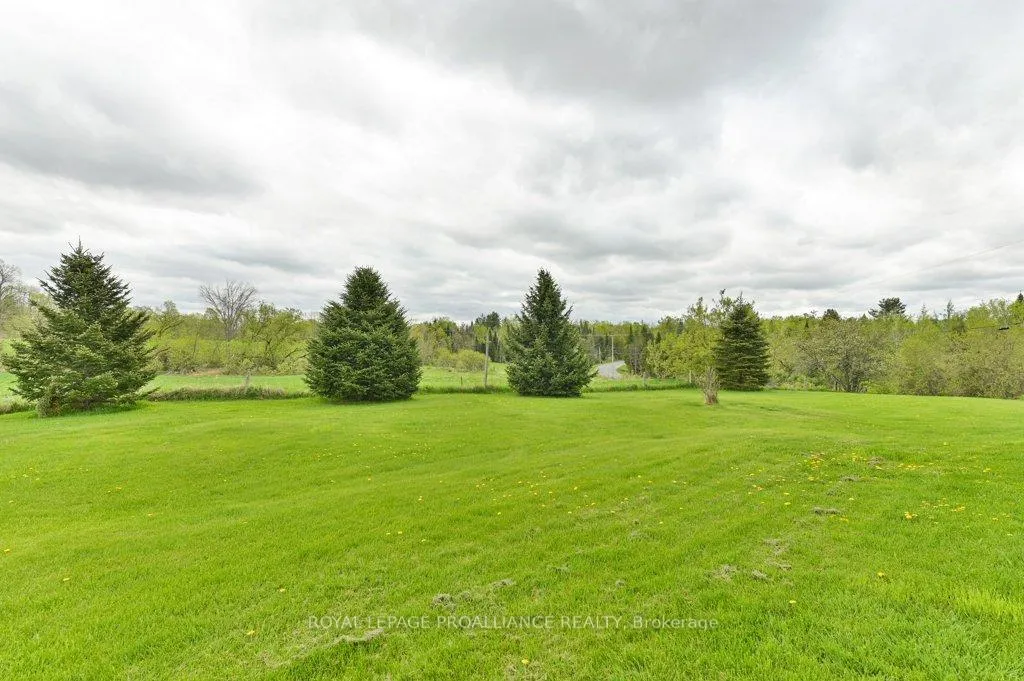 Photo 33 of 878 Barry Road, Madoc — HOMEH