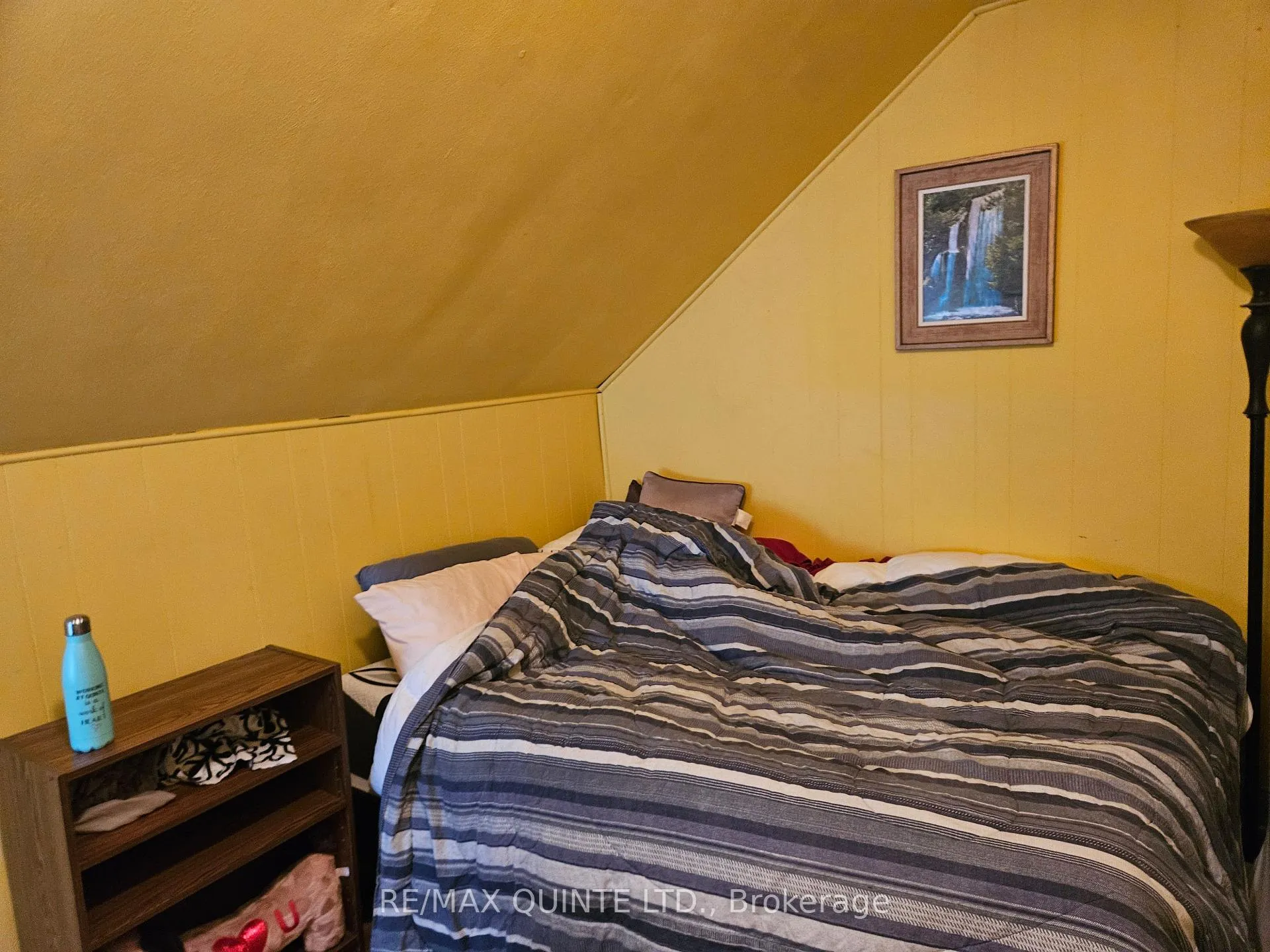 Photo 10 of 72 Cedar Street, Belleville — HOMEH