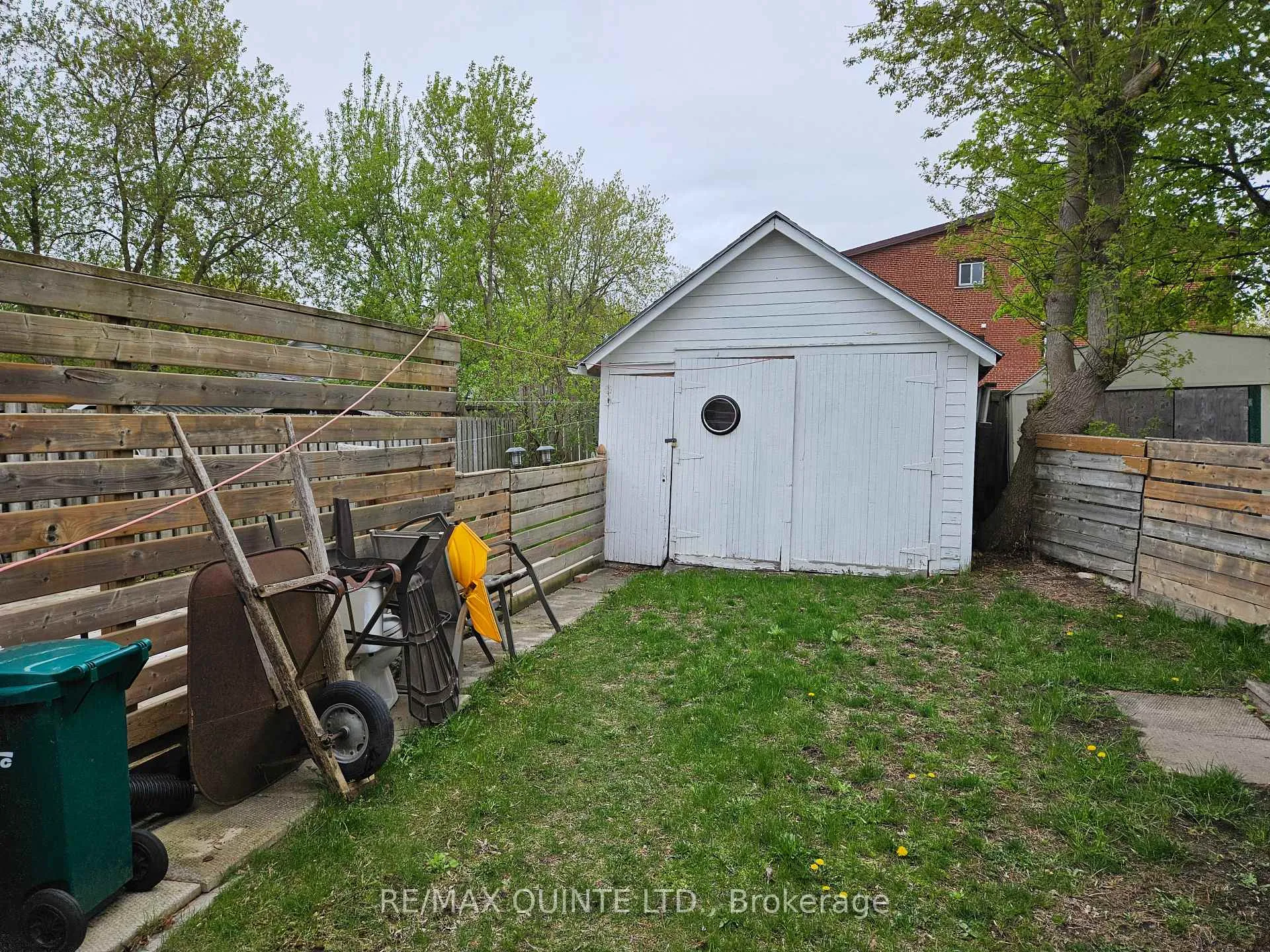 Photo 15 of 72 Cedar Street, Belleville — HOMEH