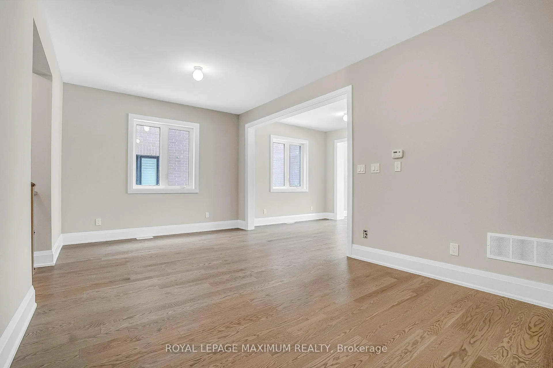 Photo 5 of 147 Closson Drive, Whitby, Rural Whitby — HOMEH
