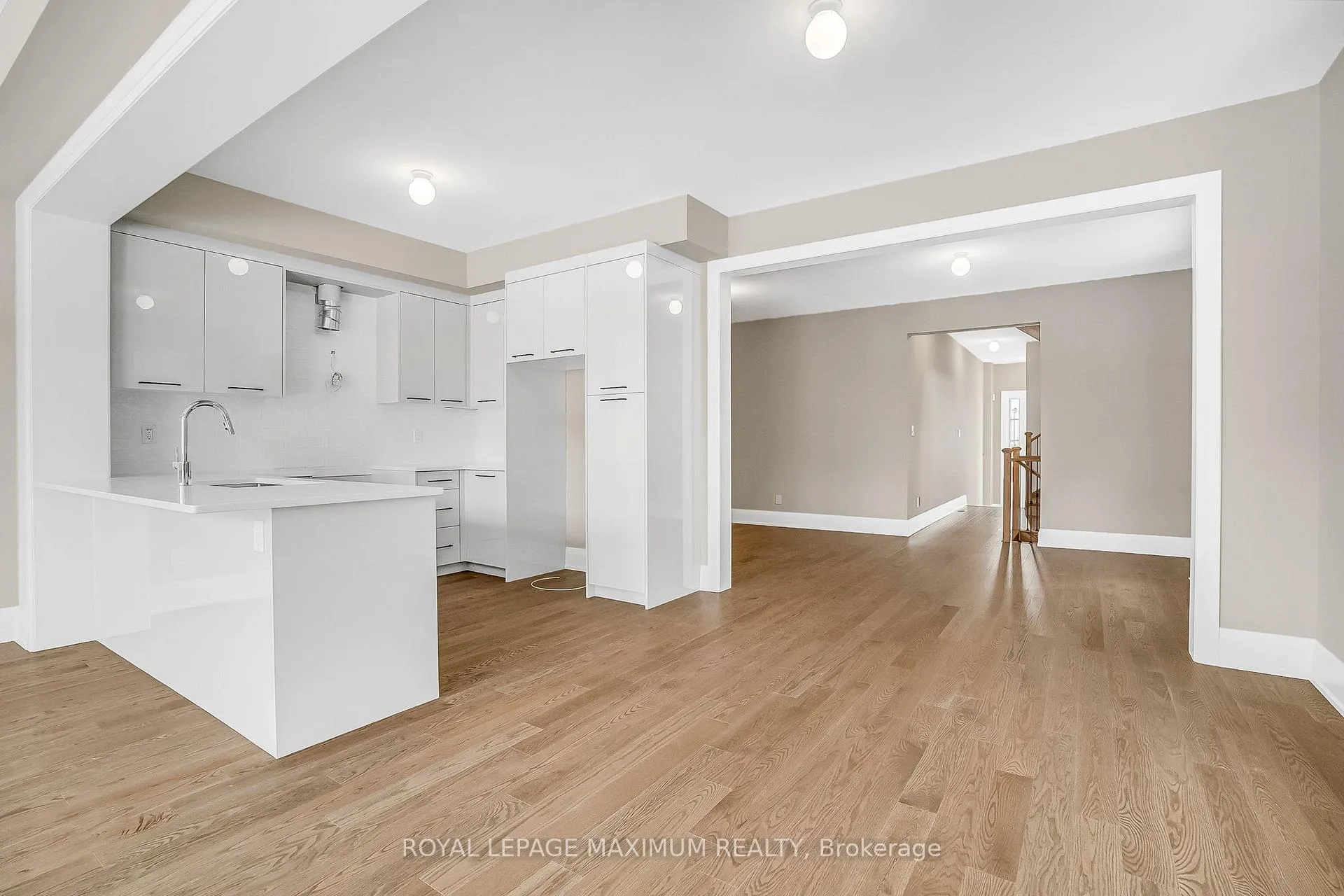 Photo 7 of 147 Closson Drive, Whitby, Rural Whitby — HOMEH