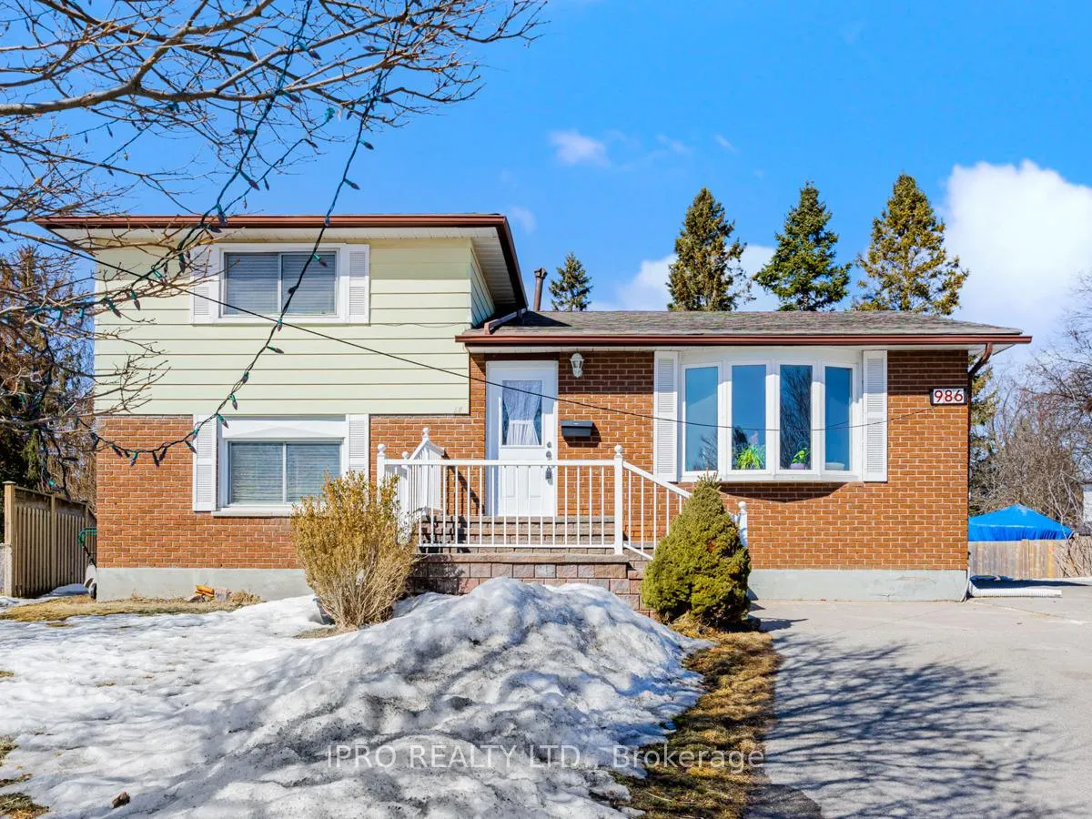 Photo 1 of 986 Brenda Court, Oshawa, Donevan — HOMEH
