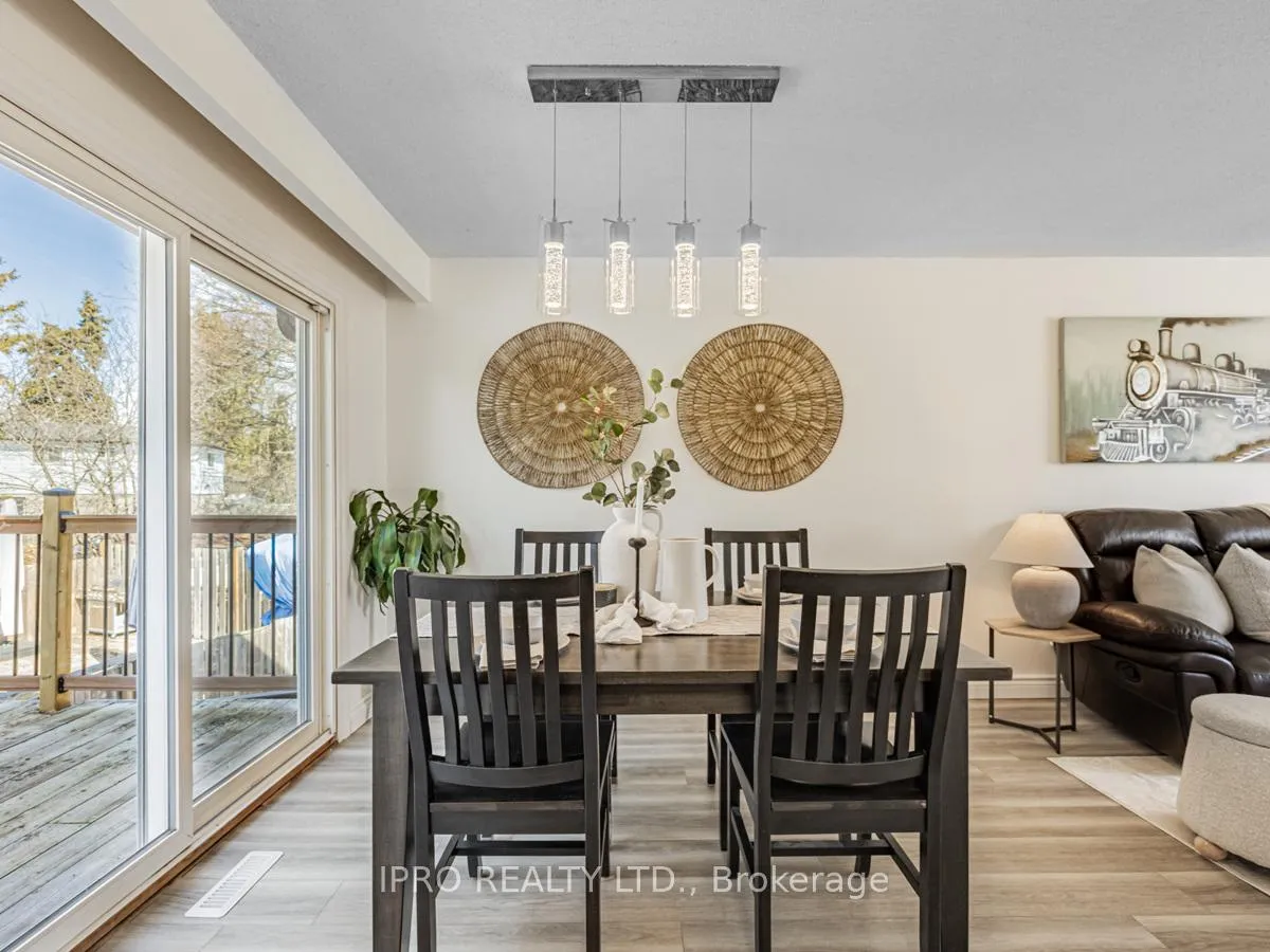 Photo 14 of 986 Brenda Court, Oshawa, Donevan — HOMEH