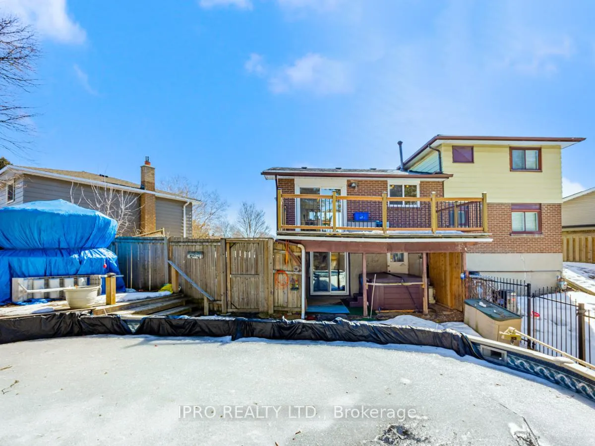 Photo 37 of 986 Brenda Court, Oshawa, Donevan — HOMEH