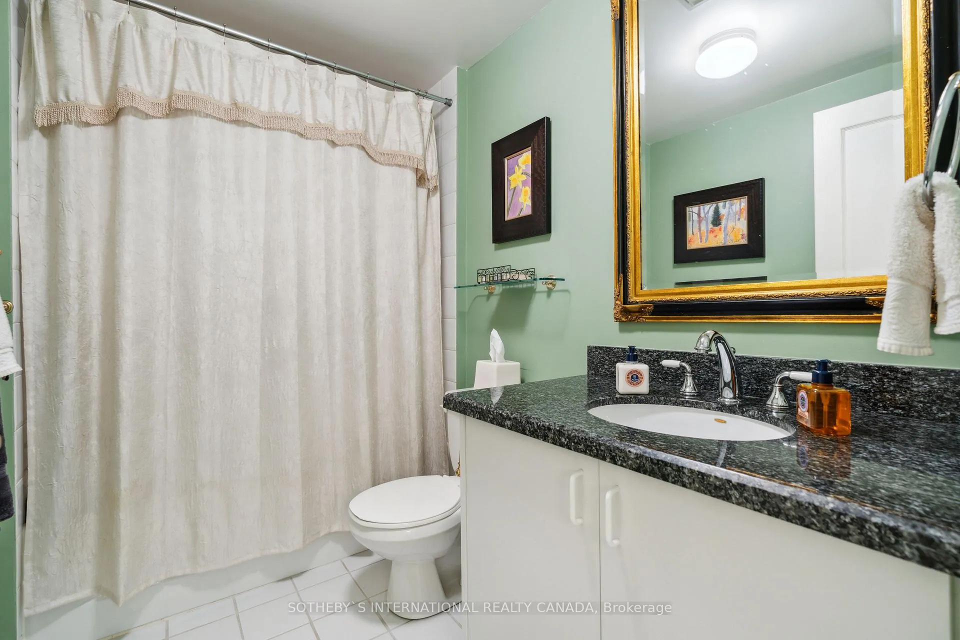 Photo 35 of 55 Lowther Avenue, Toronto, The Annex — HOMEH