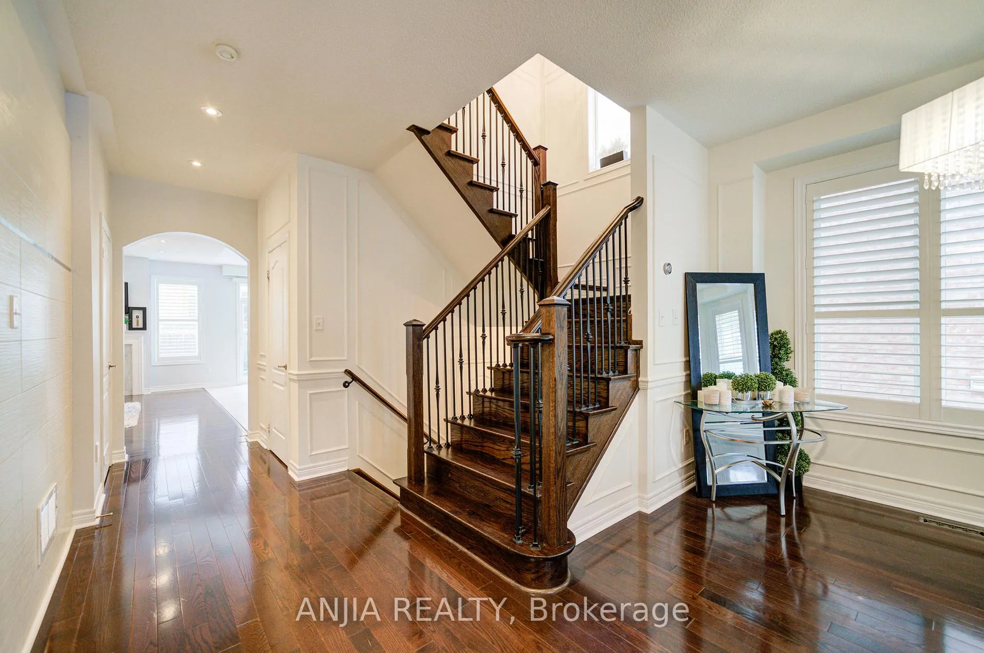 Photo 9 of 26 Atlas Peak Drive, Markham, Victoria Manor-Jennings Gate — HOMEH