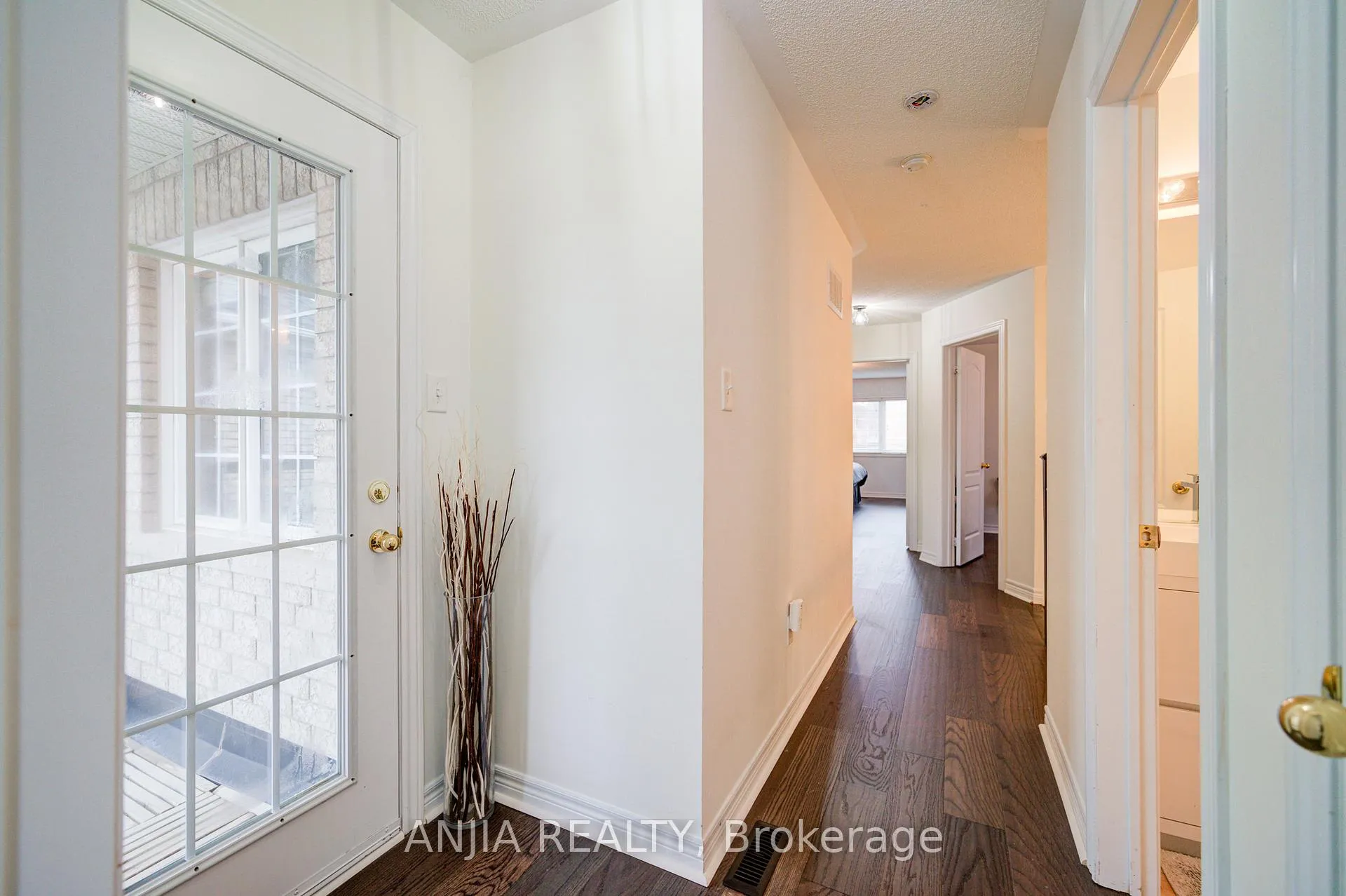 Photo 37 of 26 Atlas Peak Drive, Markham, Victoria Manor-Jennings Gate — HOMEH