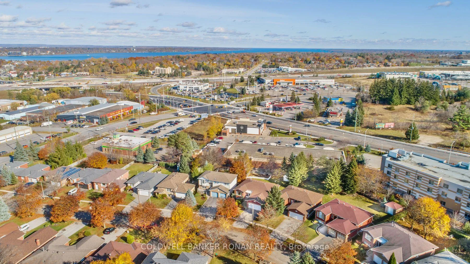 Photo 36 of 17 Mayfair Drive, Barrie, Ardagh — HOMEH