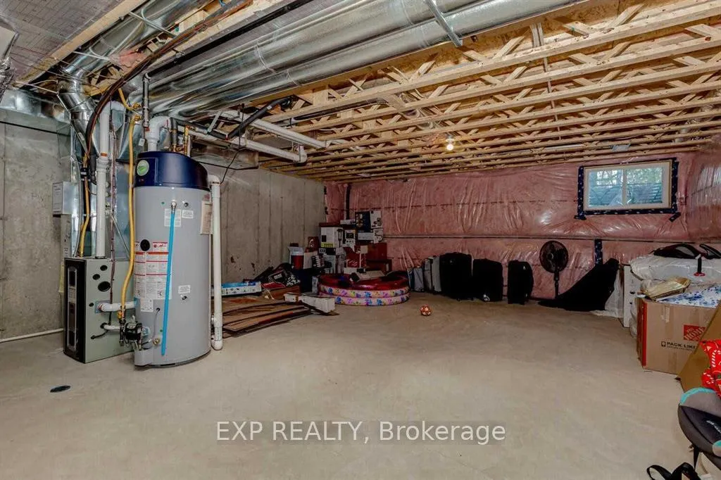 Photo 31 of 77 Woodedge Circle, Kitchener, Huron Park — HOMEH