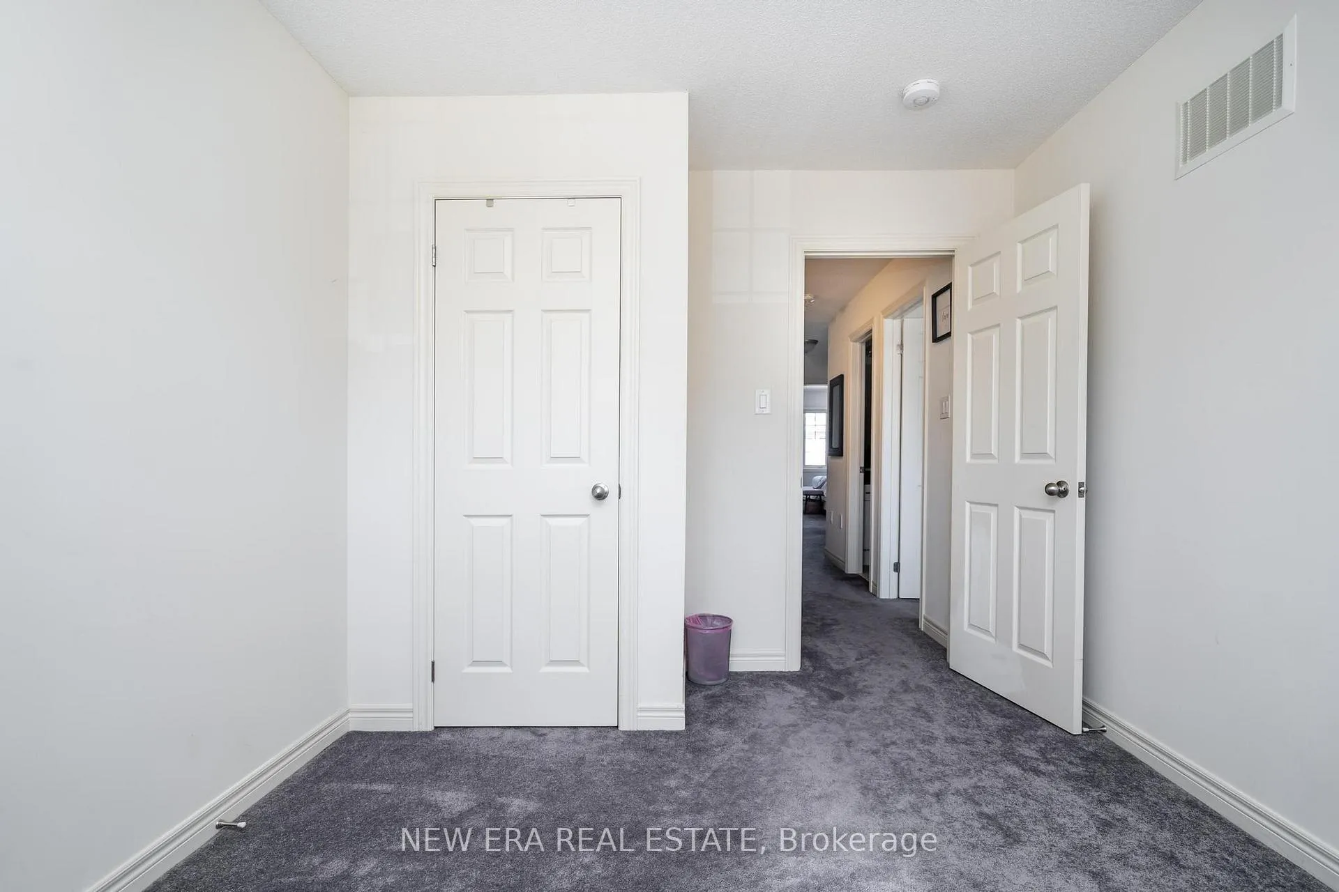 Photo 33 of 42 Jevons Drive, Ajax, South East — HOMEH