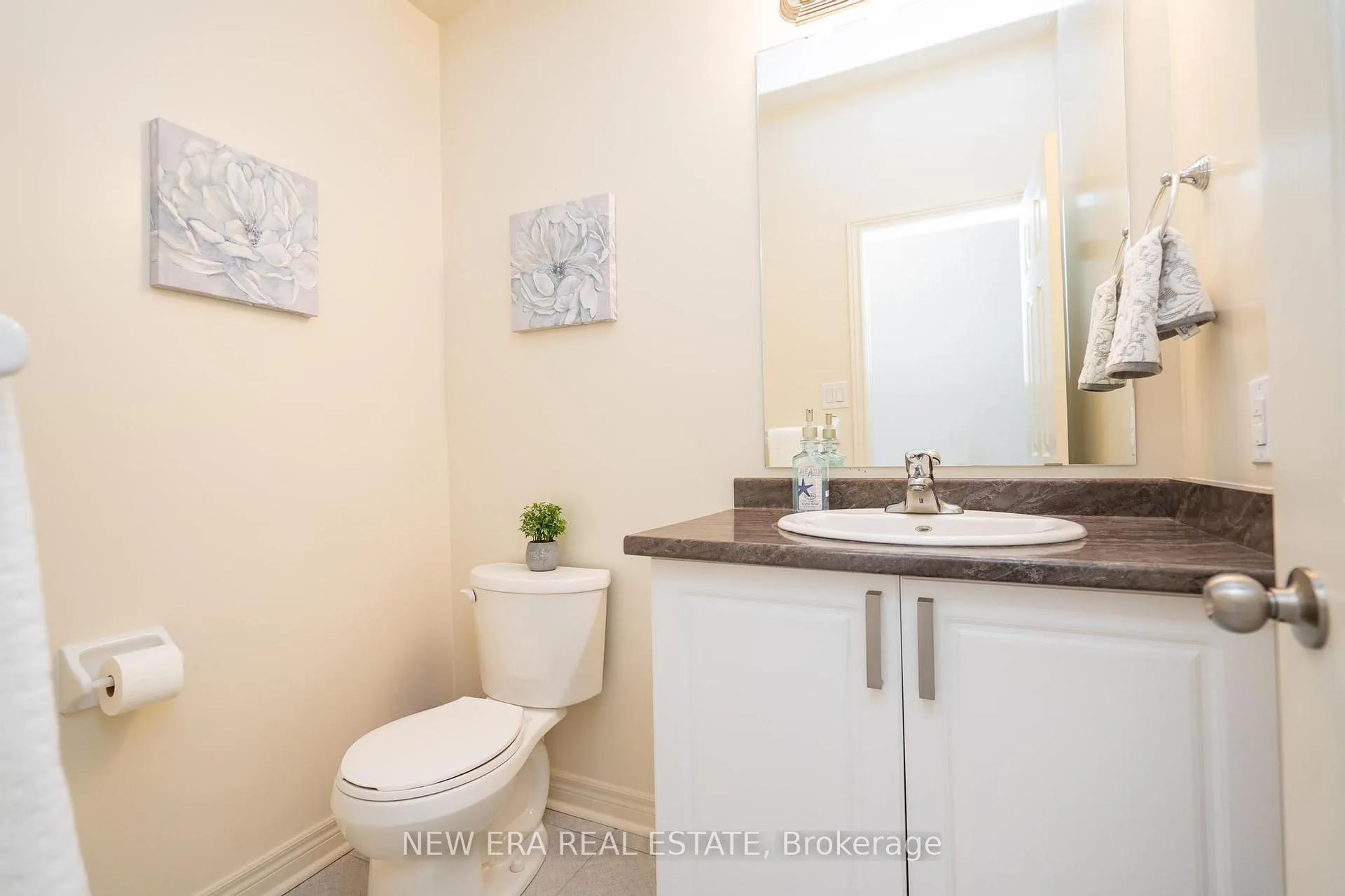 Photo 34 of 42 Jevons Drive, Ajax, South East — HOMEH