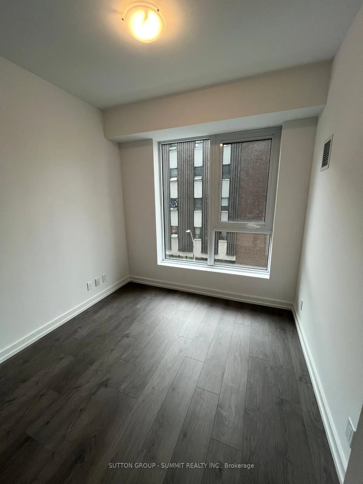 Photo 6 of Unit 419, 75 James Street S, Hamilton, Corktown — HOMEH