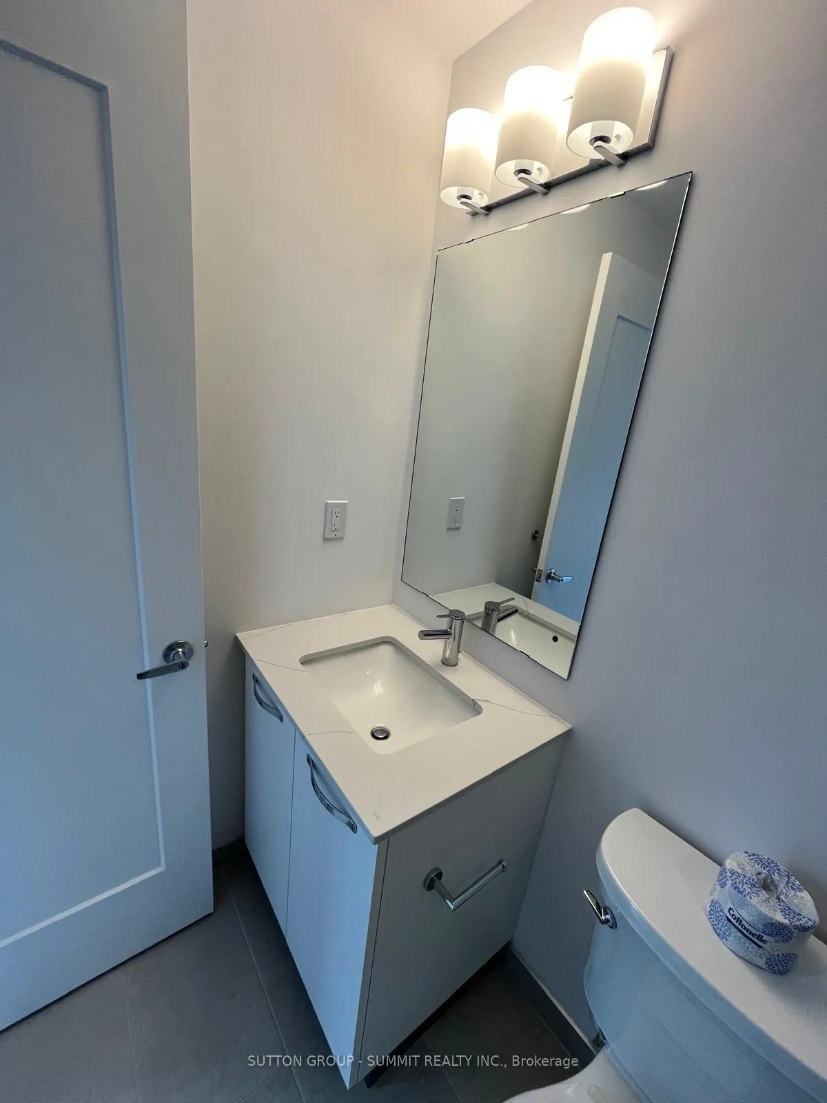 Photo 12 of Unit 419, 75 James Street S, Hamilton, Corktown — HOMEH