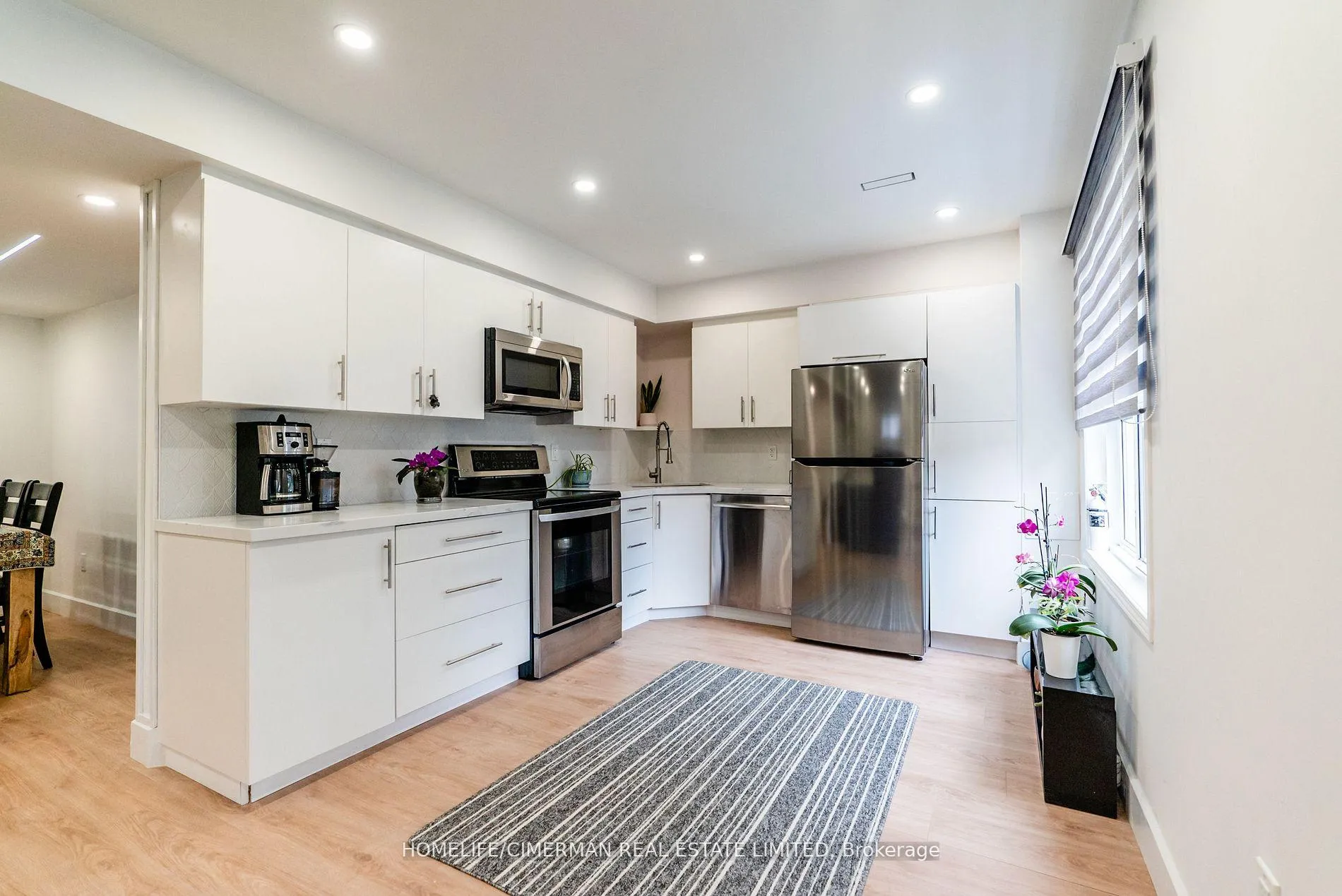 Photo 35 of 62 Jessica Drive, Barrie, Painswick South — HOMEH