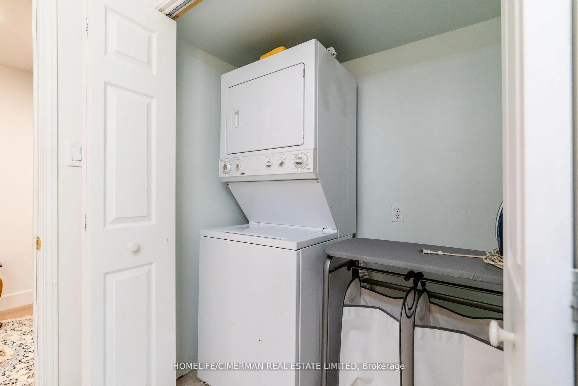Photo 37 of 62 Jessica Drive, Barrie, Painswick South — HOMEH