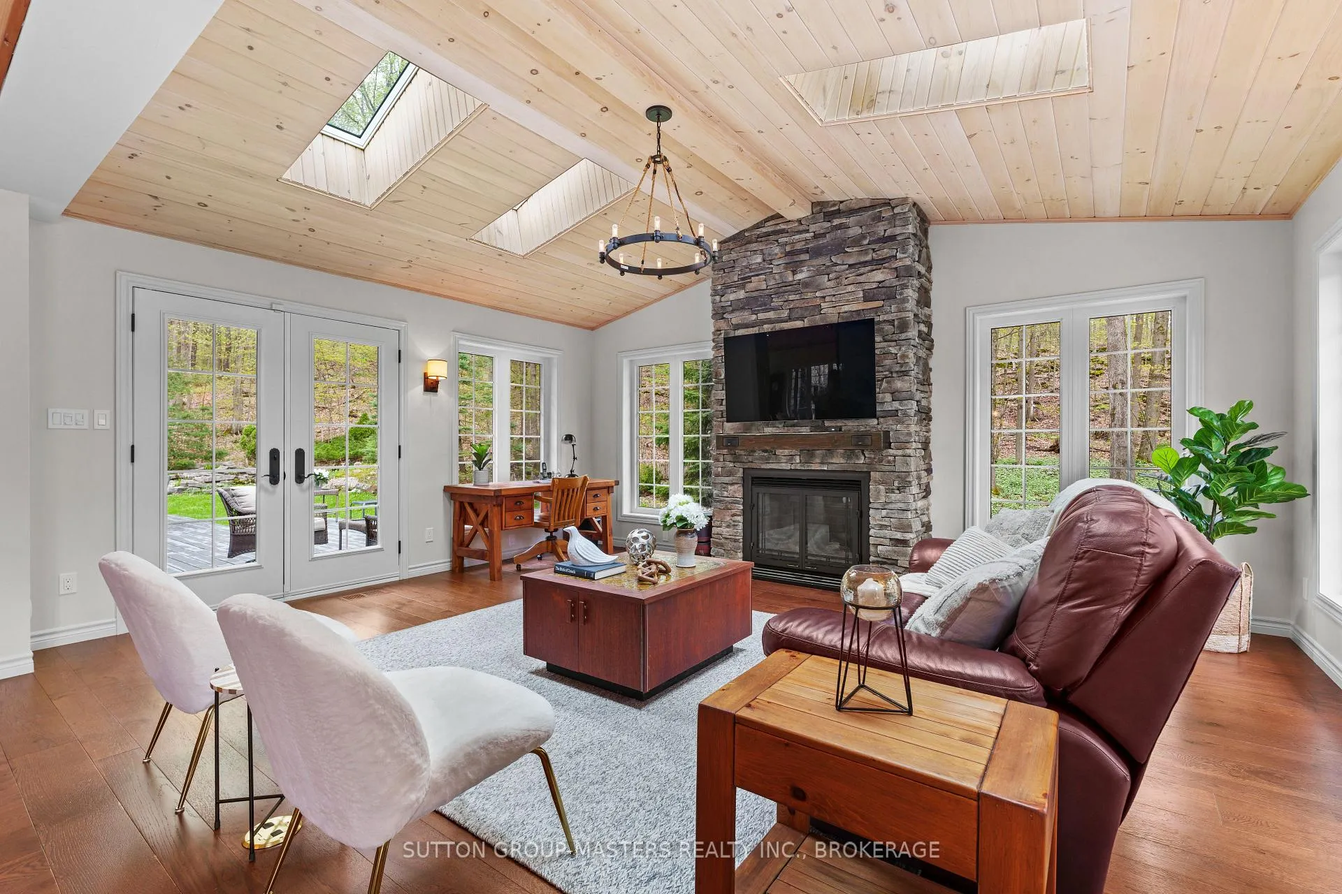 Photo 13 of 2280 Highland Heights Drive, Kingston — HOMEH
