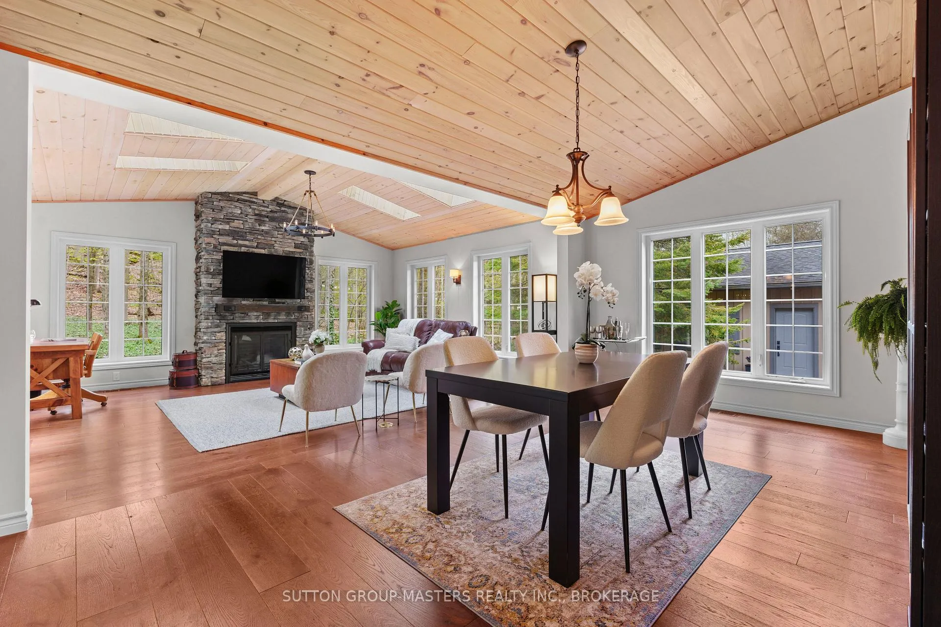 Photo 14 of 2280 Highland Heights Drive, Kingston — HOMEH
