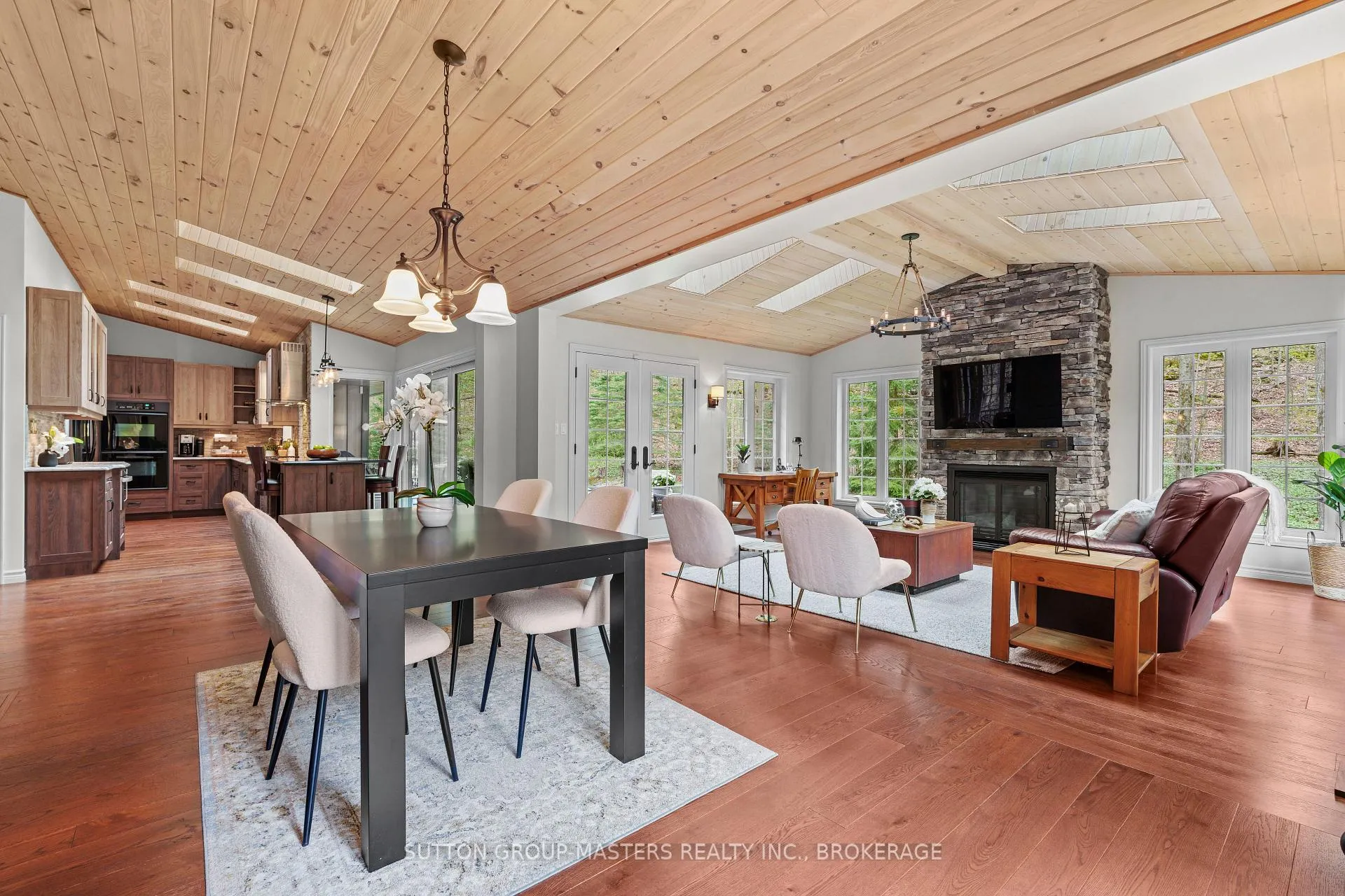 Photo 15 of 2280 Highland Heights Drive, Kingston — HOMEH