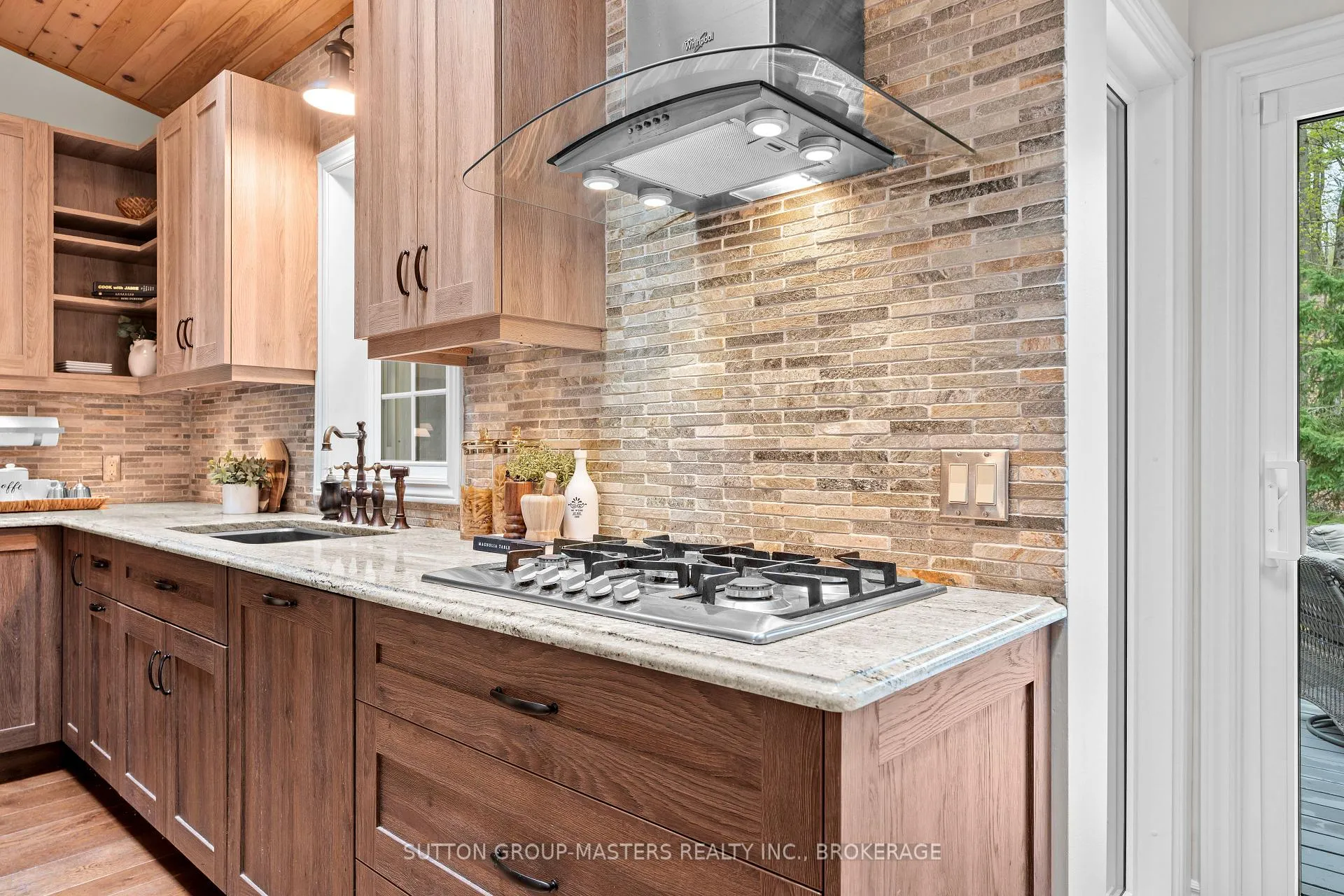 Photo 19 of 2280 Highland Heights Drive, Kingston — HOMEH