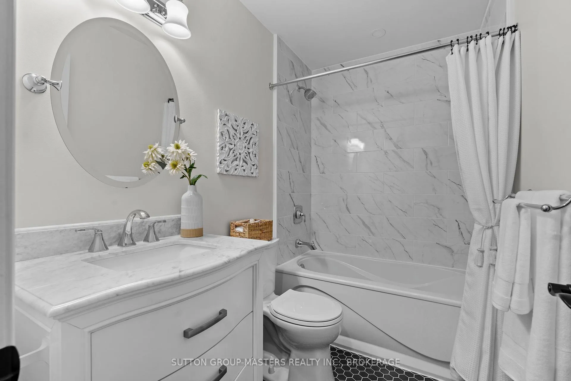 Photo 28 of 2280 Highland Heights Drive, Kingston — HOMEH