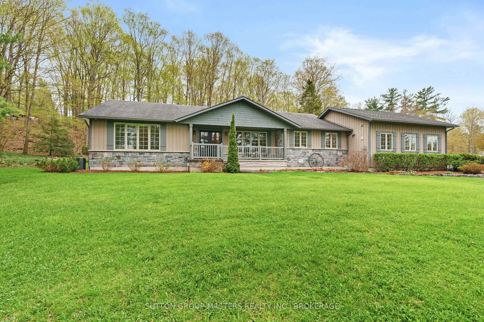 Photo 36 of 2280 Highland Heights Drive, Kingston — HOMEH