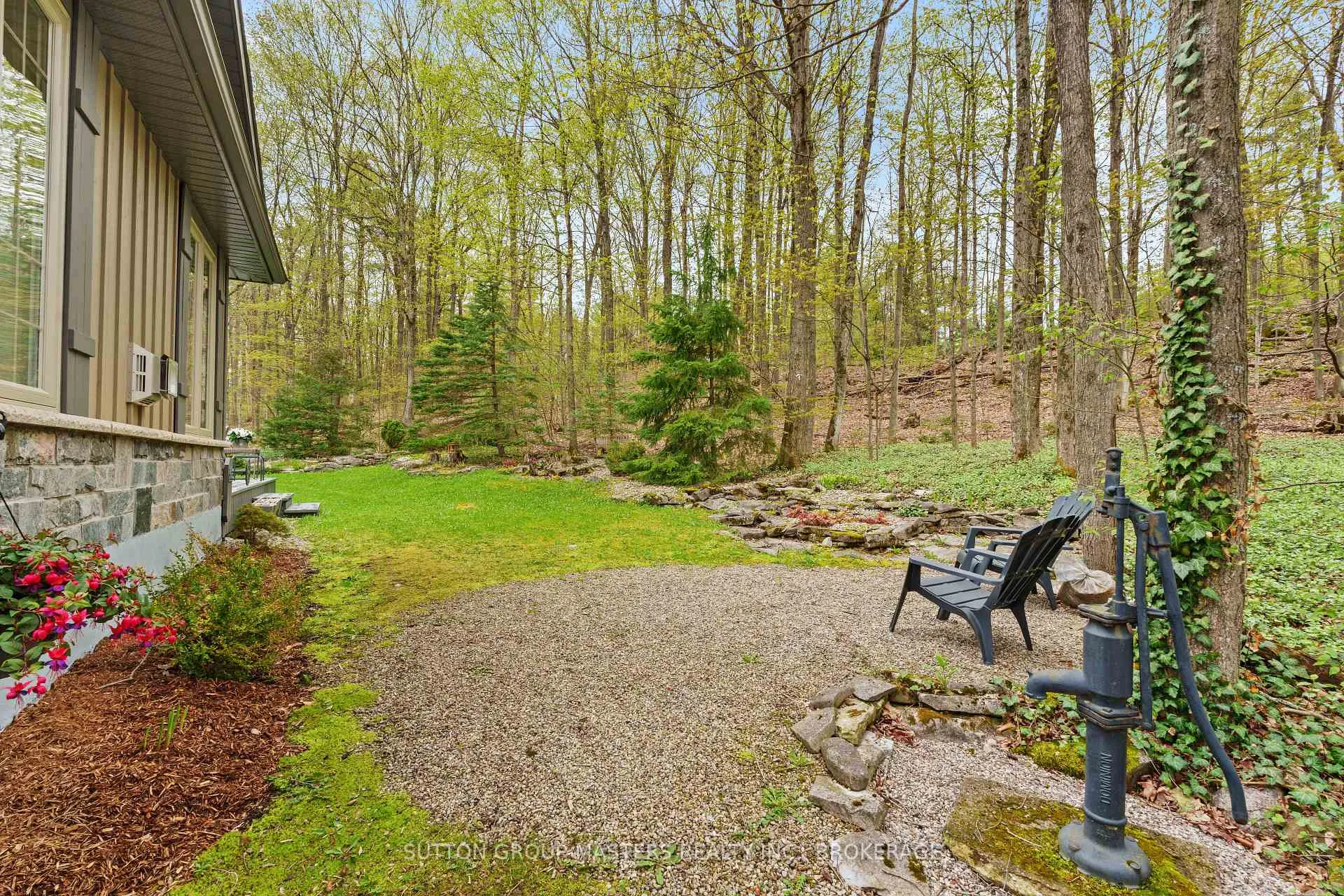 Photo 43 of 2280 Highland Heights Drive, Kingston — HOMEH