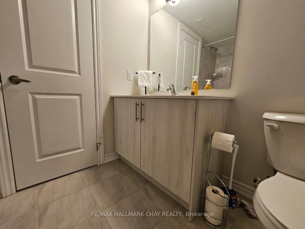 Photo 19 of Unit 4, 51 Hay Lane, Barrie, Innis-Shore — HOMEH