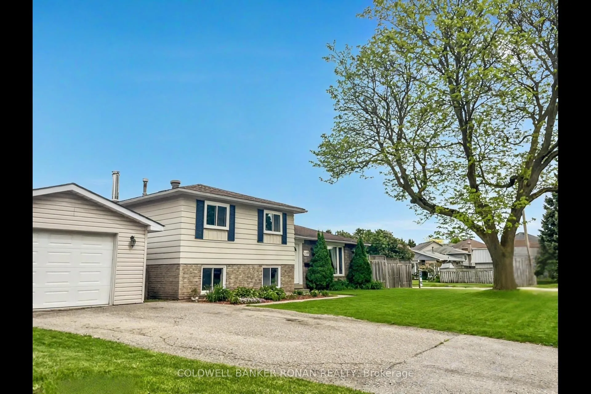 Photo 1 of 238 Mackenzie Street, New Tecumseth, Alliston — HOMEH