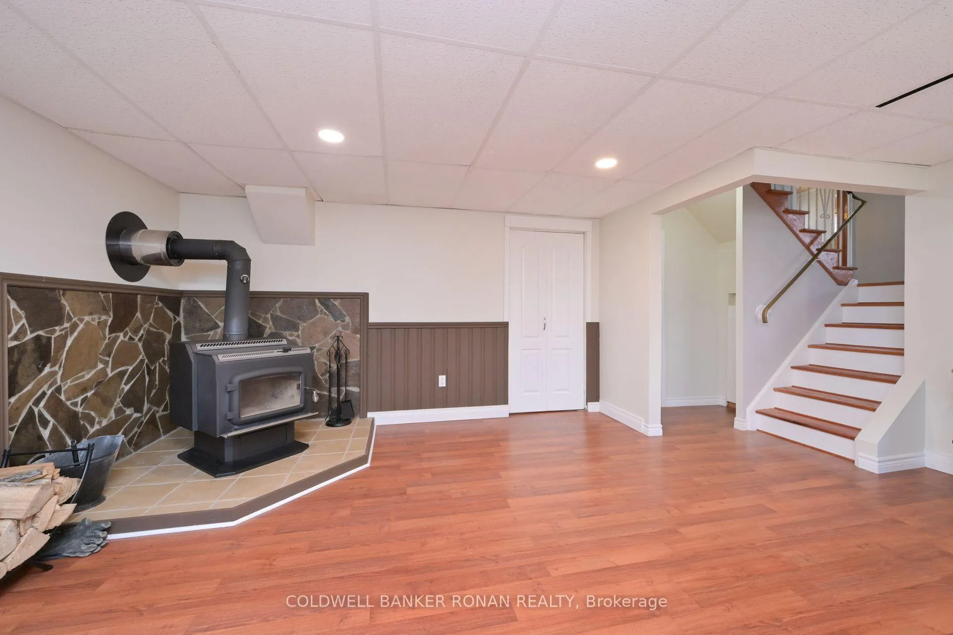 Photo 22 of 238 Mackenzie Street, New Tecumseth, Alliston — HOMEH