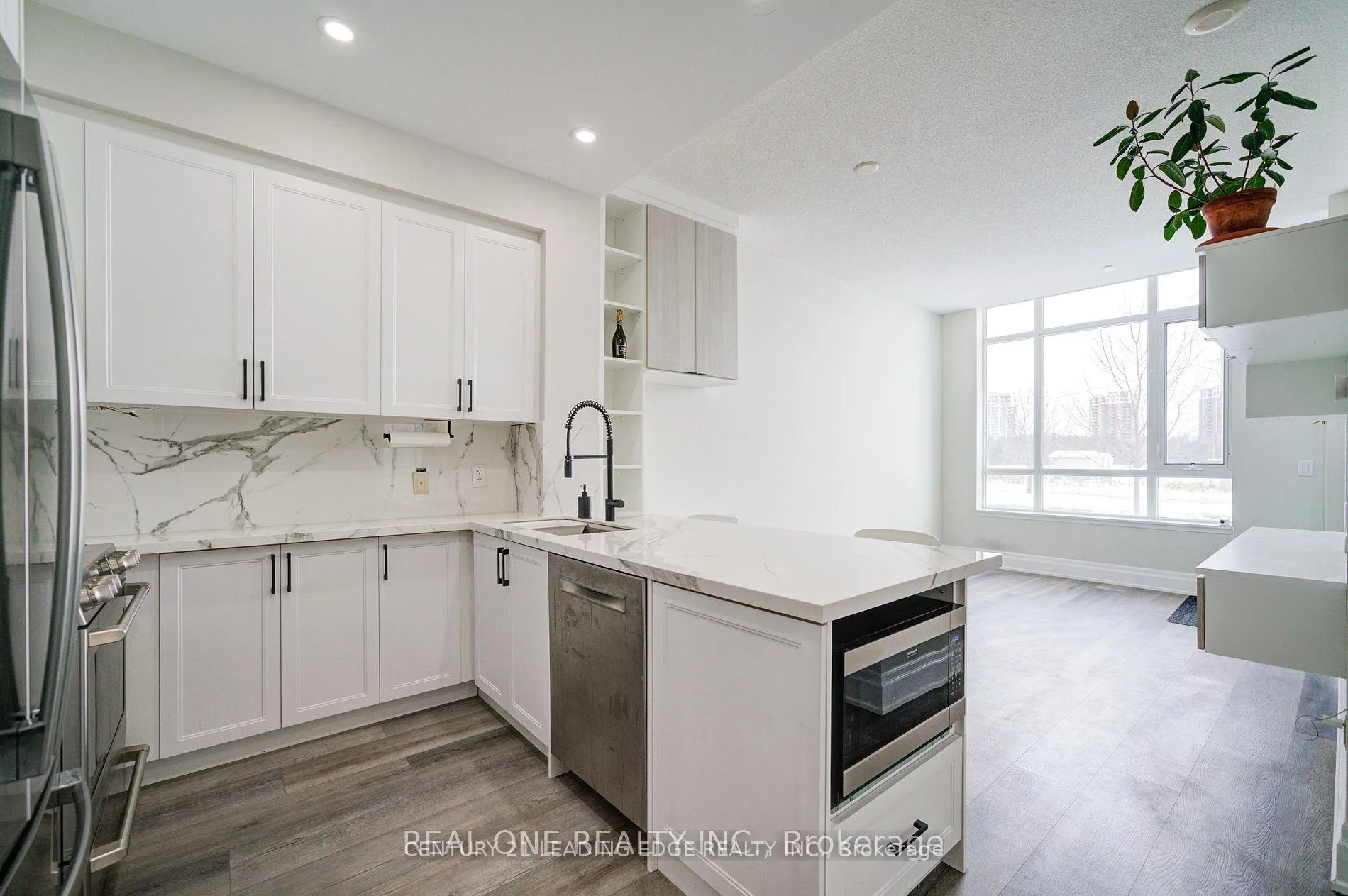 Photo 9 of Unit 107, 111 Upper Duke Crescent, Markham, Unionville — HOMEH
